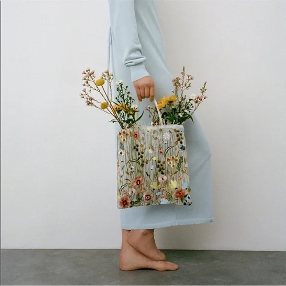 Zara Floral Embroidered Tule White Tote Bag - New - Picture 2 of 7